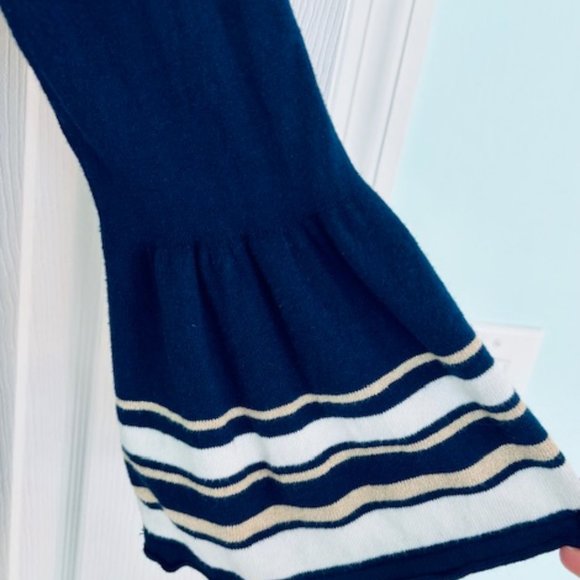 Lilly Pulitzer Navy and Gold Sweater - Picture 2 of 7